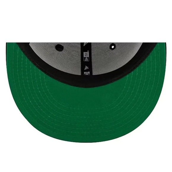 New Era x RocNation Paper Planes - MLB - Chicago White Sox 59FIFTY Fitted Cap - Picture 3 of 3